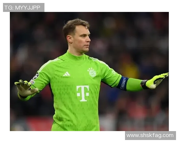 诺伊尔：从守门员到传奇，探寻足球世界的无畏精神与不屈信念